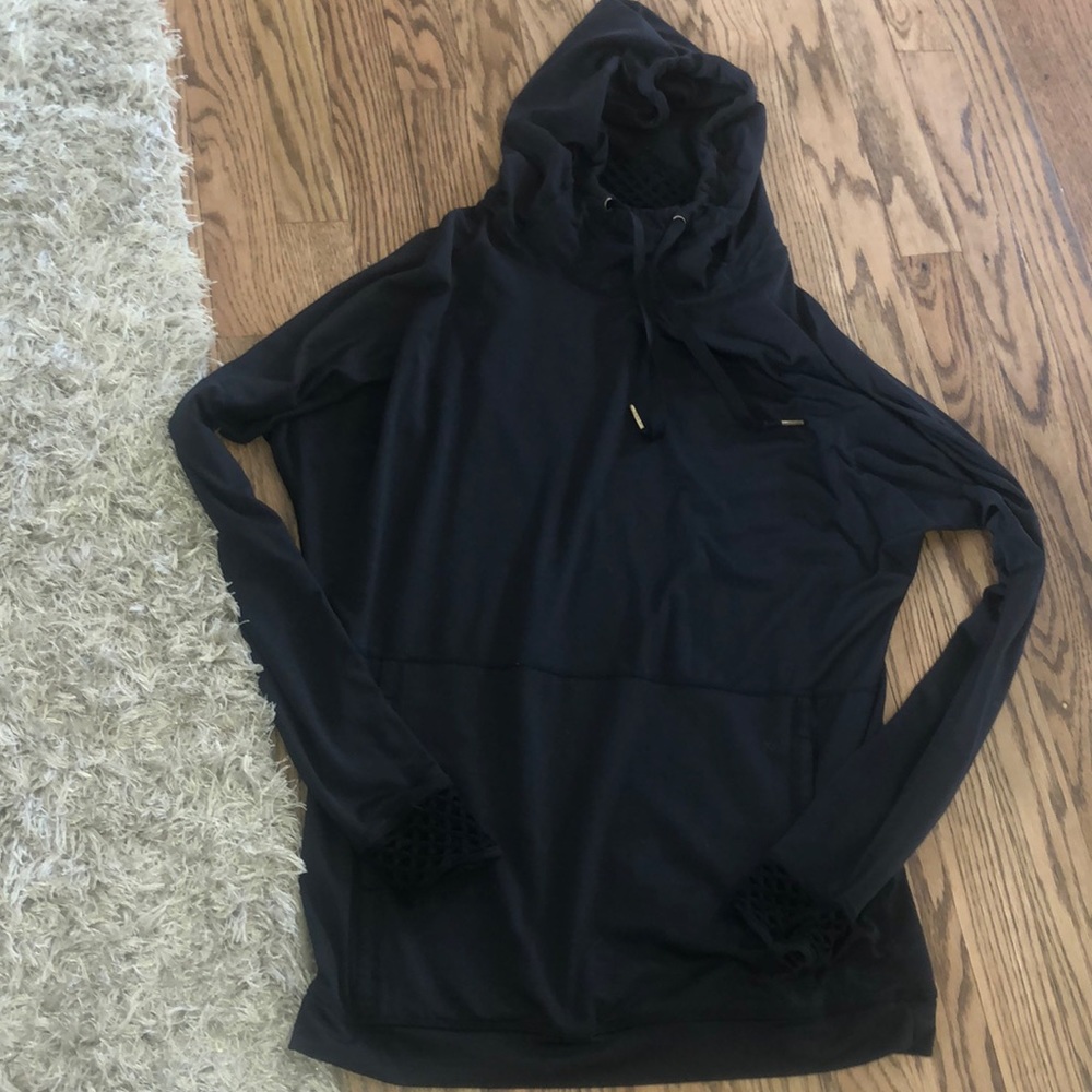 Carbon 38 light black hoodie size medium